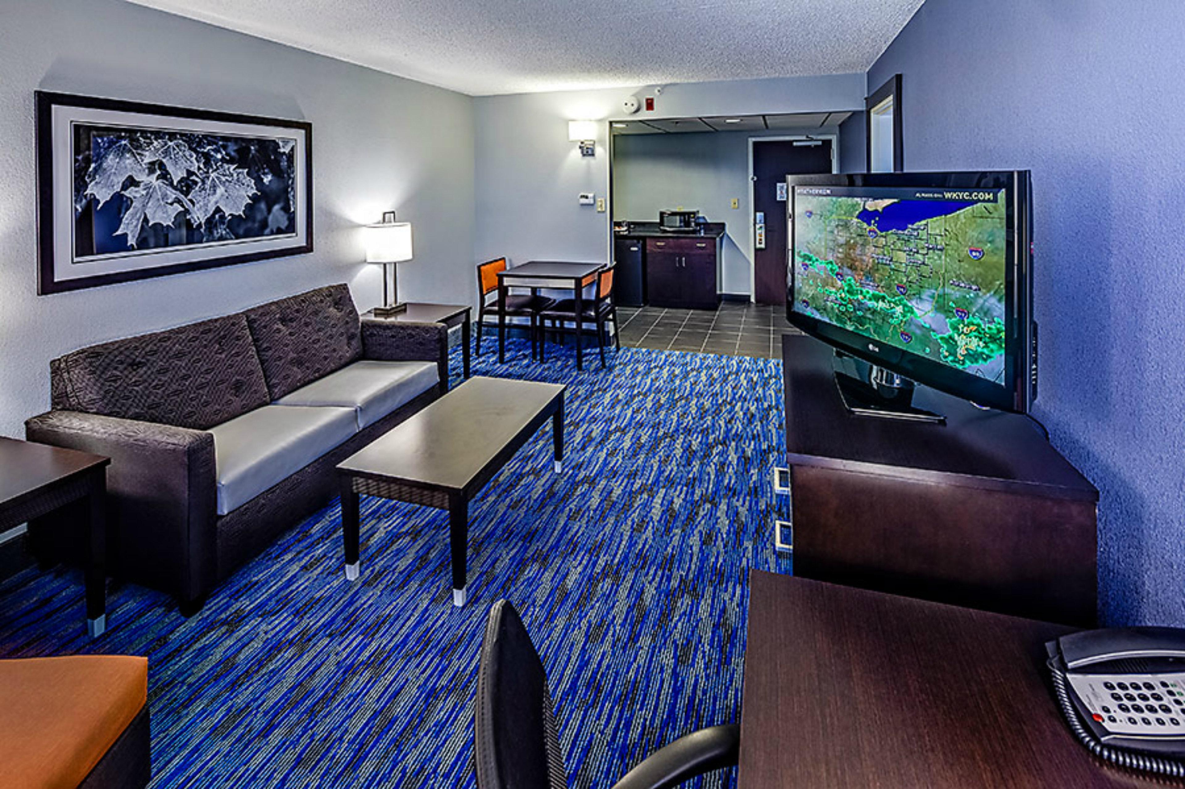 Holiday Inn Cleveland Northeast - Mentor By Ihg Exterior photo